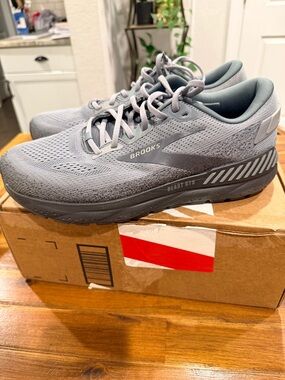 Brooks Beast GTS Men's Athletic Running Shoes - Gray